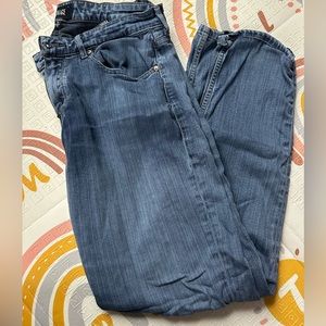 Paige men’s jean size 33